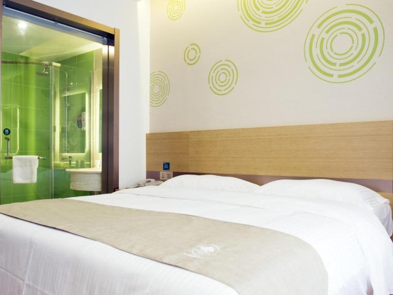 Greentree Inn Nantong Qidong Lvsi Harbour Express Hotel エクステリア 写真