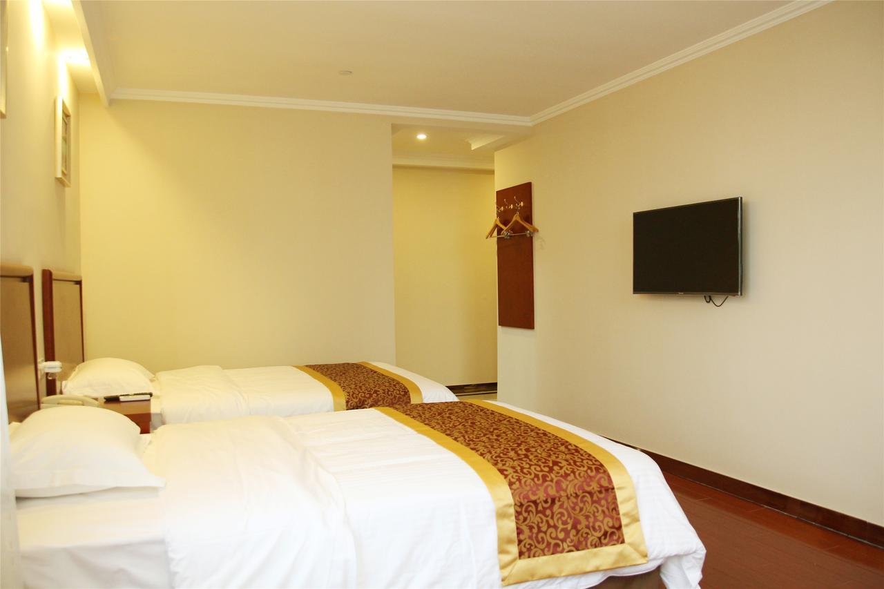 Greentree Inn Nantong Qidong Lvsi Harbour Express Hotel エクステリア 写真